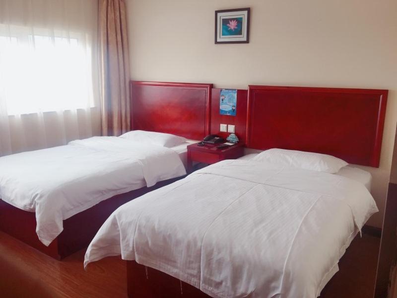 Greentree Inn Shanghai Pudong Airport Wild Animal Park Express Hotel Nanhui Exterior photo